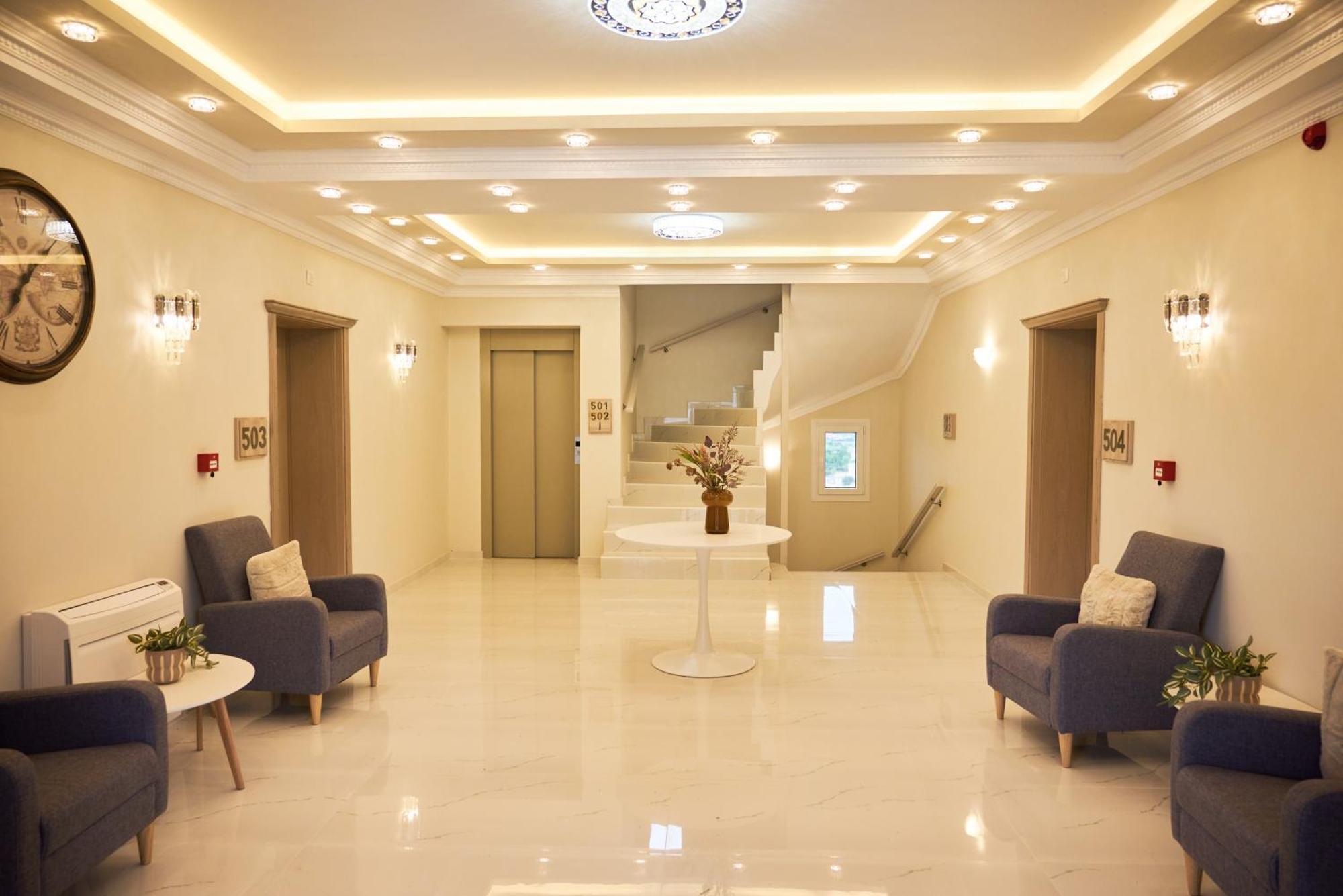 Famissi Sofita 7 Aparthotel Kalampáka Ngoại thất bức ảnh